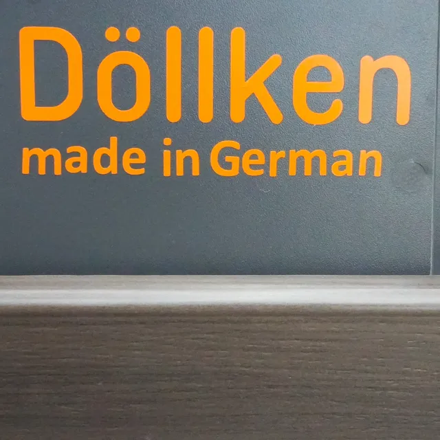 Плинтус ПВХ DOLLKEN 598 — 6×2500 мм — Плинтусы (мдф & пвс) в Ташкенте